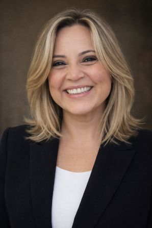 Jonia Epp